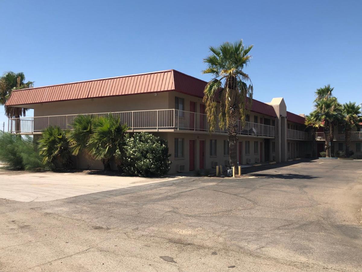 Oyo Hotel Eloy Az I-10 Exterior photo